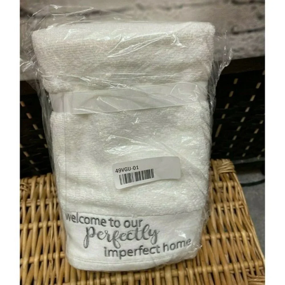 Deborah Connolly 2 Pk Welcome To Our Perfectly Imperfect Home Script Hand Towels